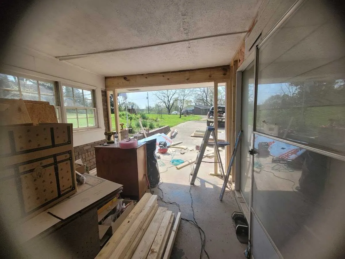 Air movers and dehumidifier for Water Mitigation Services in O'Fallon